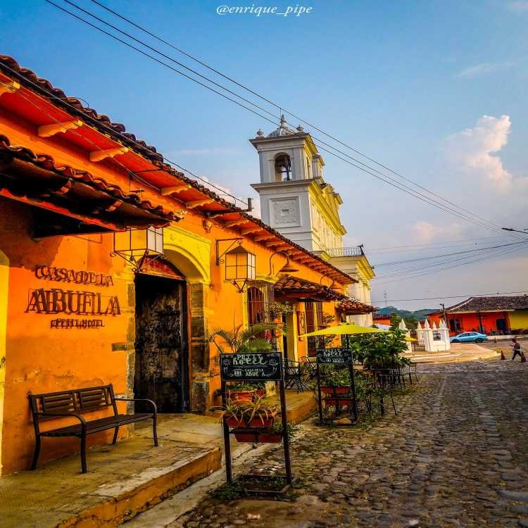 La casa de la abuela-CoffeeShhop-Giftshop & Souvenirs- Petit-hotel