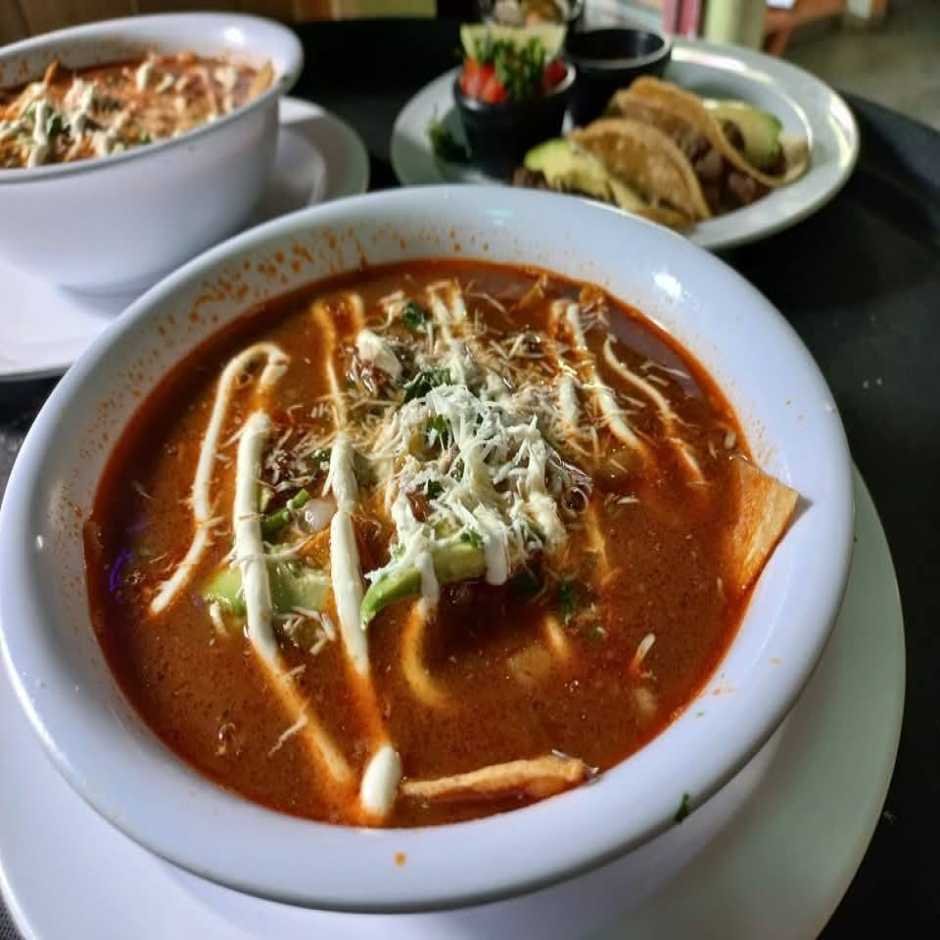 Chelones , Comida mexicana y mas