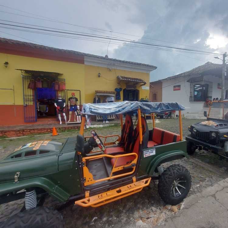 Buggys Suchitoto Tours